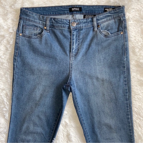 Buffalo David Bitton Aubrey Mid Rise Stretch Super Soft Ankle Grazer Jeans 10/30 - Picture 4 of 12